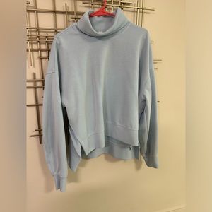 Lululemon Softstreme turtleneck pullover
